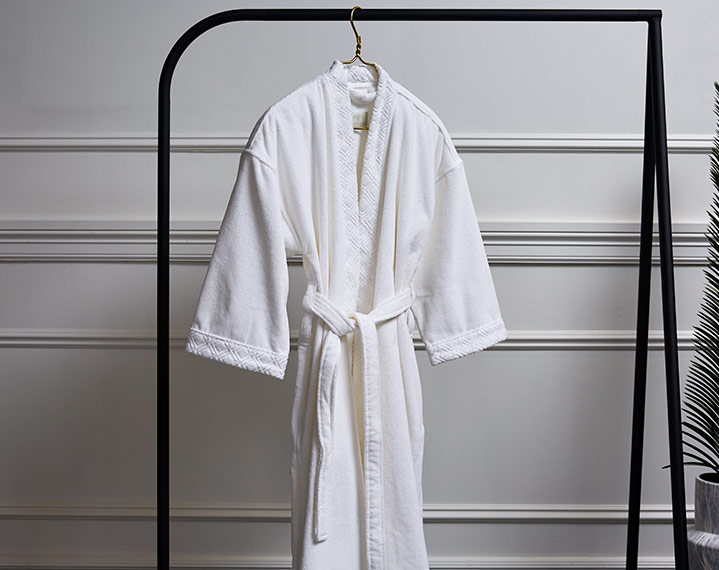 Frette 1860 For St. Regis Teen Kimono Robe image