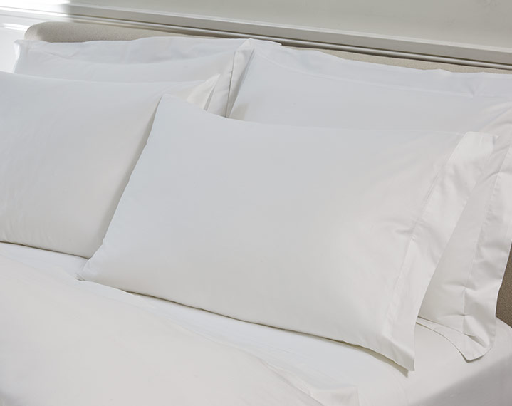 St Regis White Pillowcases STR 235 WH Lrg 