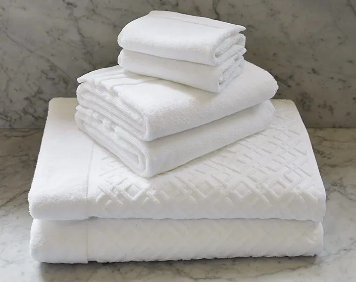 Diamond Towel Sets image